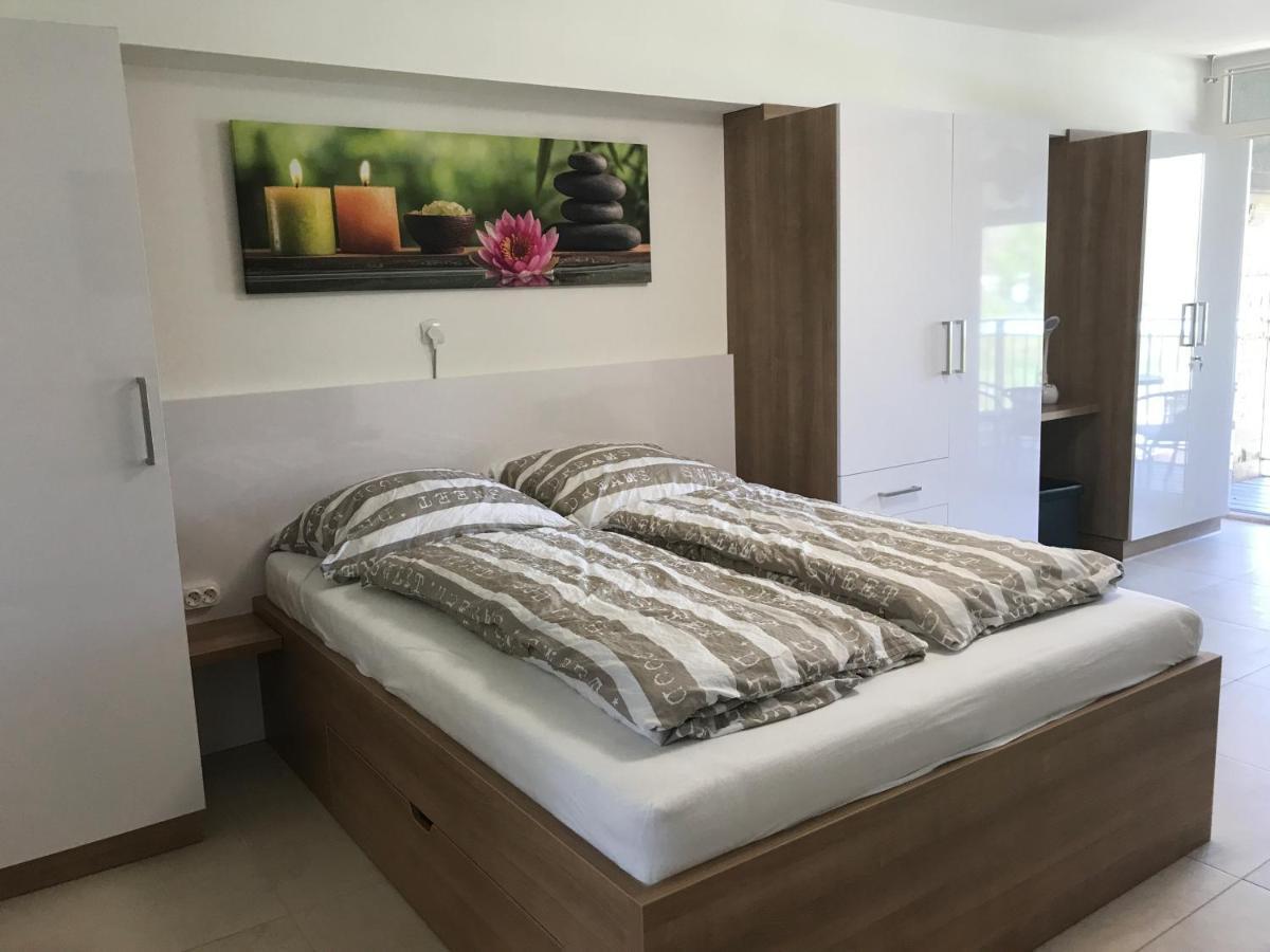 Tisza Gyöngye Apartmanház Appartamento Szeged Esterno foto