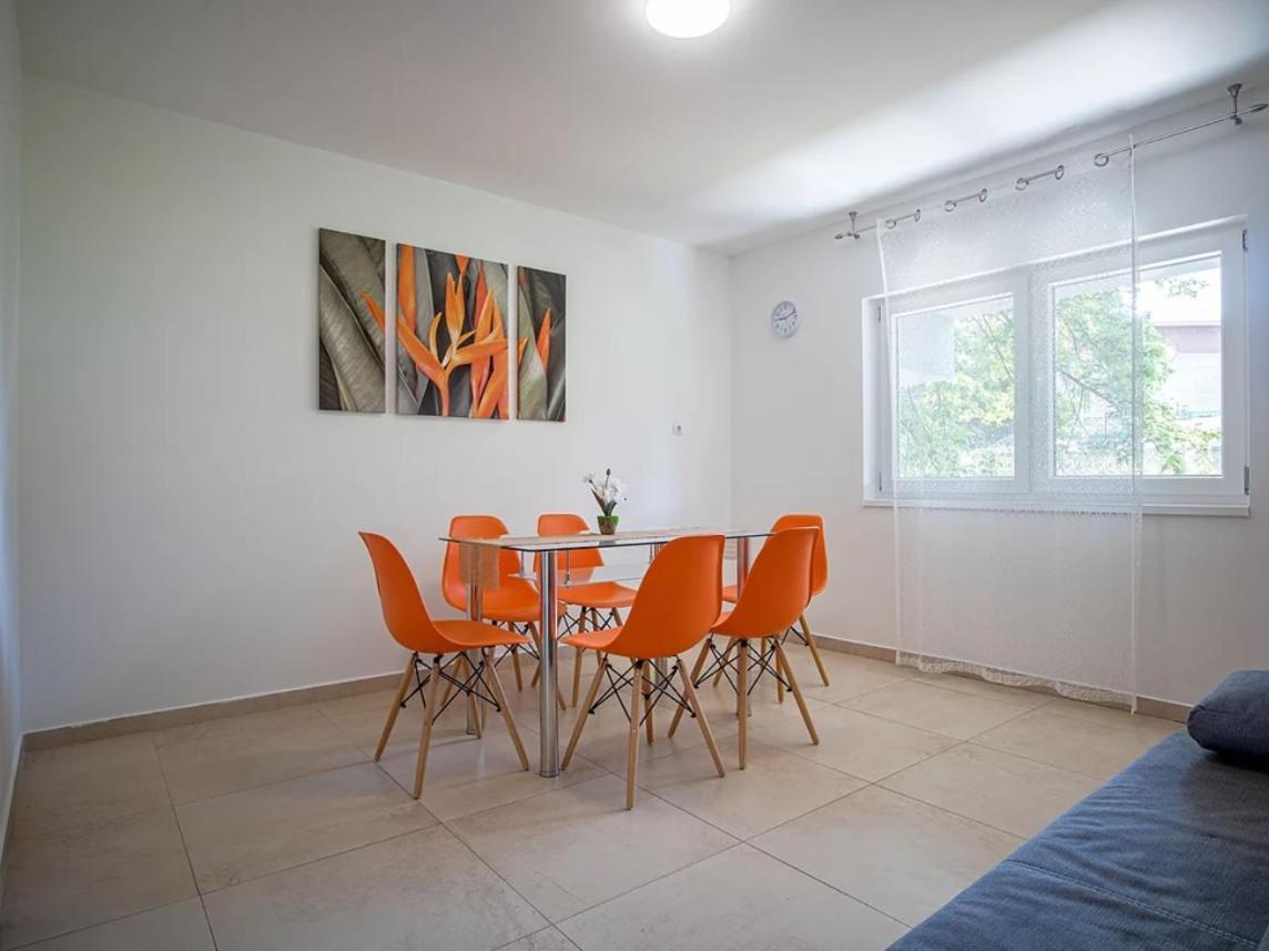 Tisza Gyöngye Apartmanház Appartamento Szeged Esterno foto